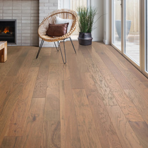 LVT