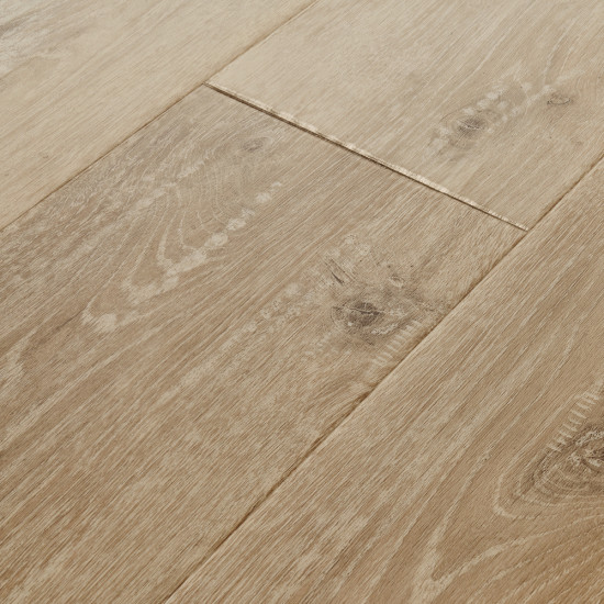 Regency Oak - Polished Platinum Regency Oak - Polished Platinum